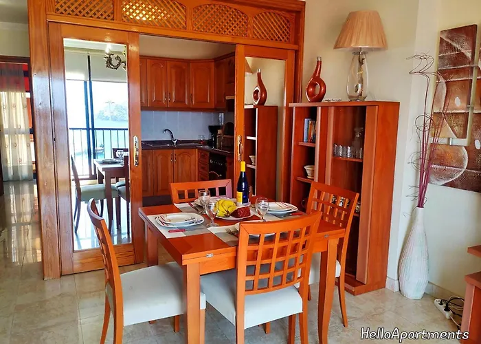 Sun Terrace Cristianos By Helloapartments * 洛斯克里斯蒂亚诺斯